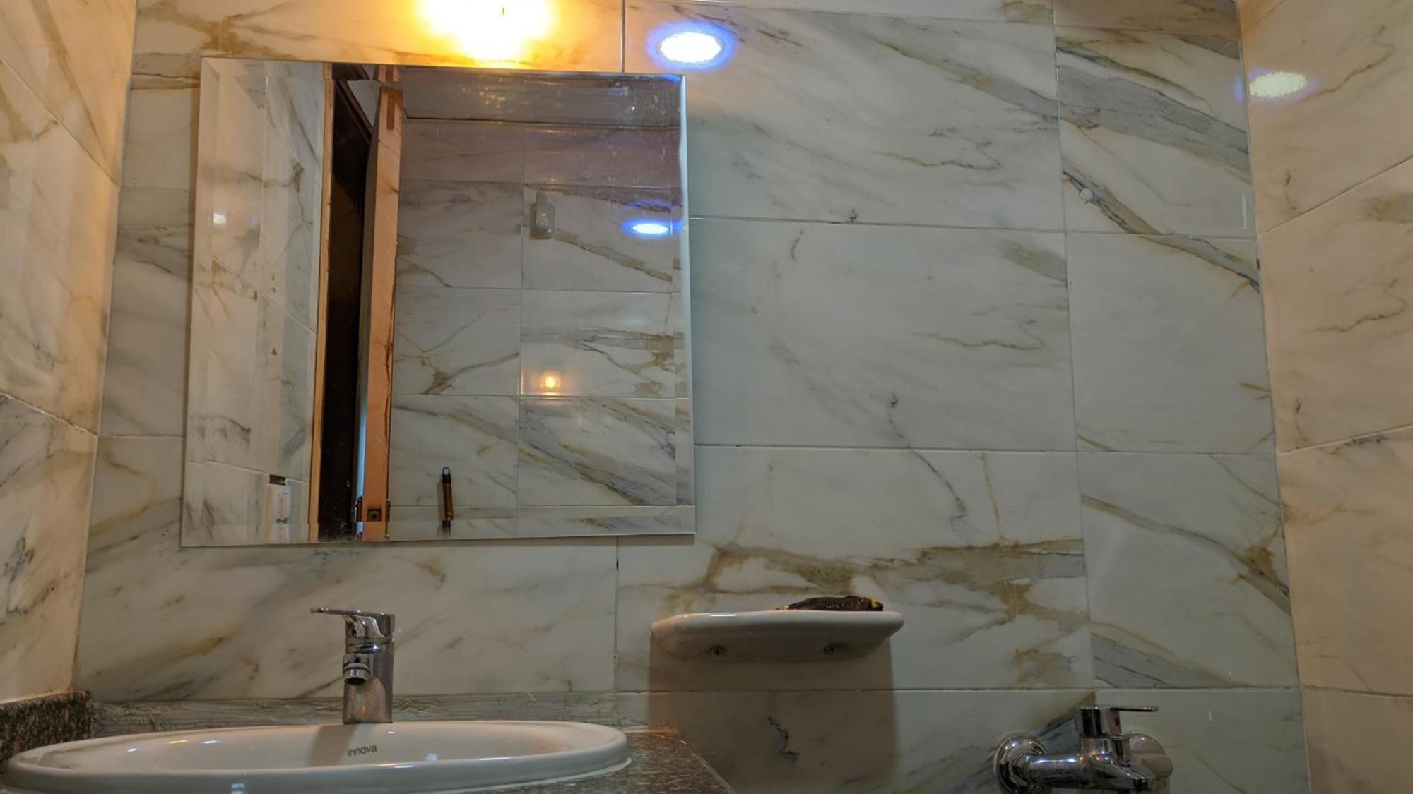 Royal Crown Hotel عائلات فقط Alexandria Bagian luar foto
