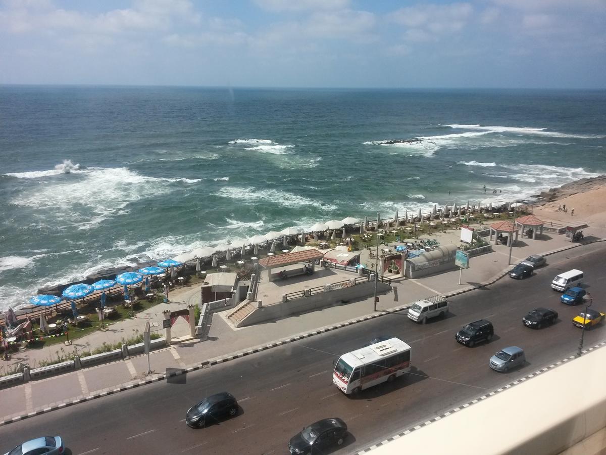 Royal Crown Hotel عائلات فقط Alexandria Bagian luar foto