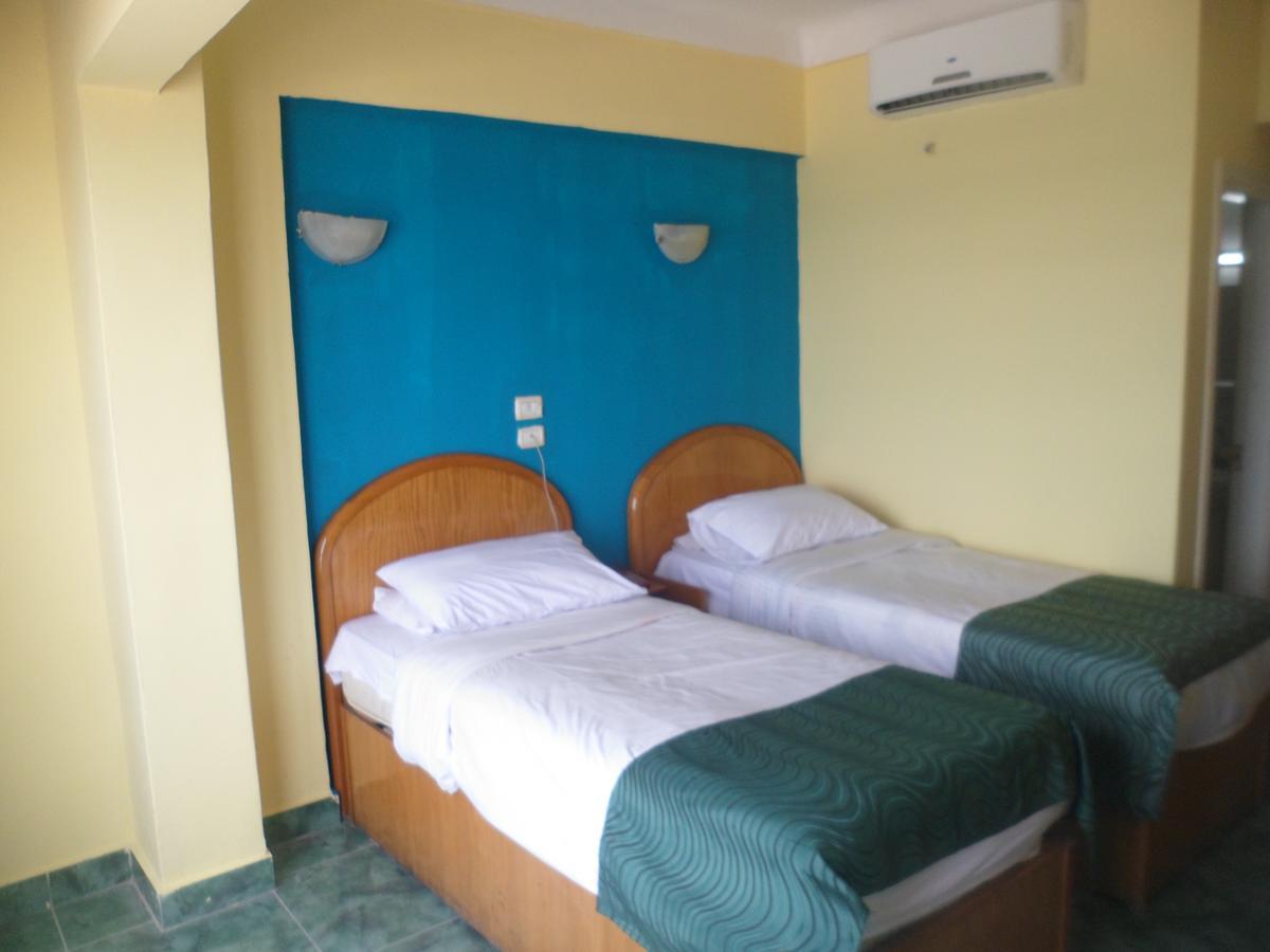 Royal Crown Hotel عائلات فقط Alexandria Bagian luar foto