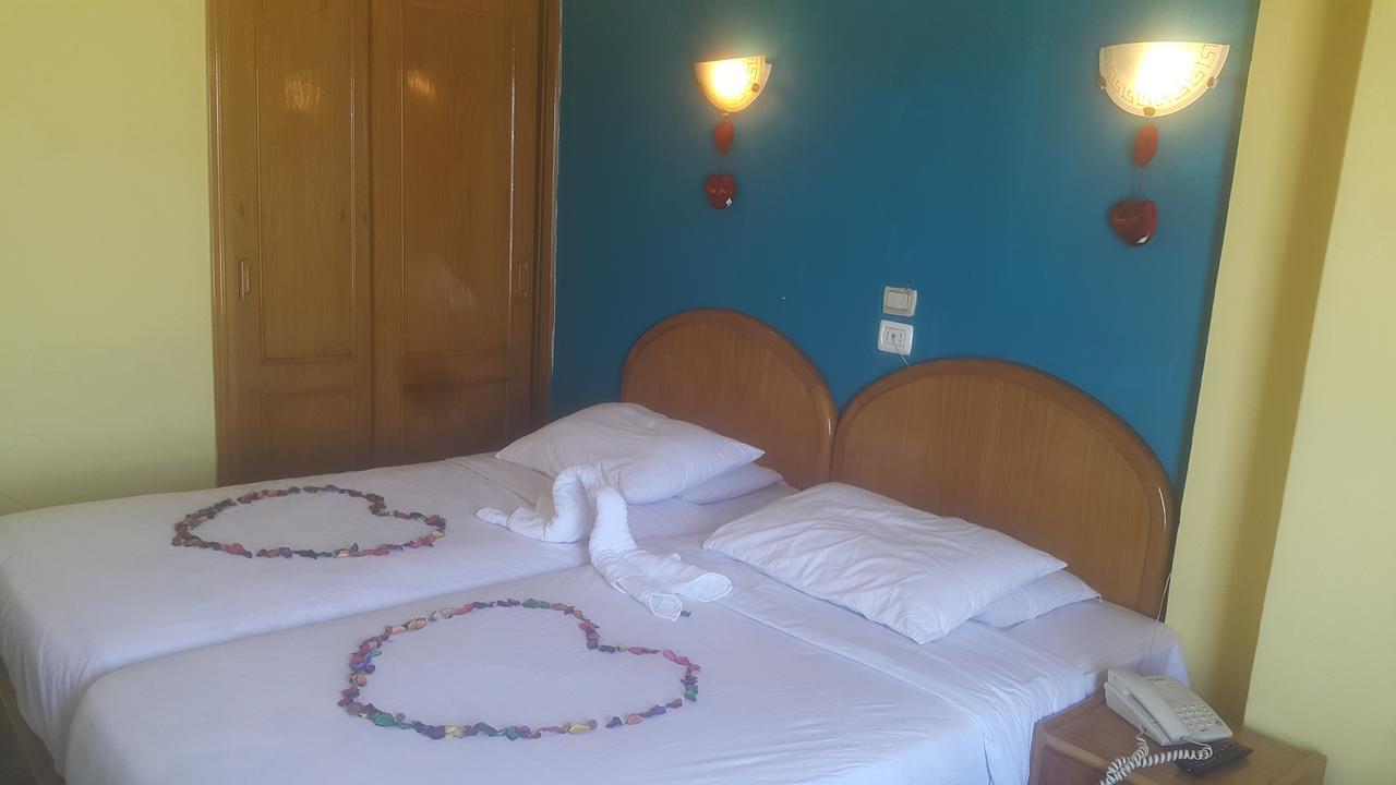 Royal Crown Hotel عائلات فقط Alexandria Bagian luar foto