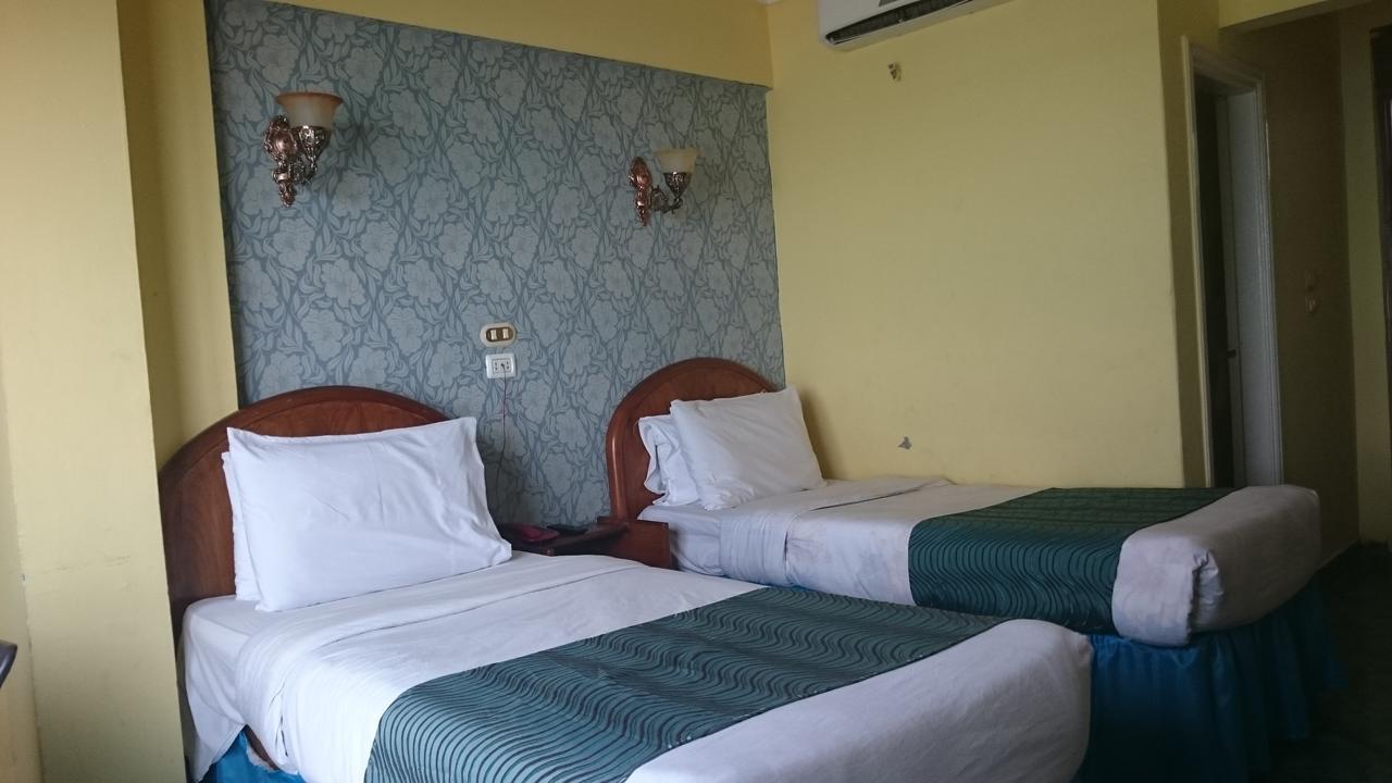Royal Crown Hotel عائلات فقط Alexandria Bagian luar foto